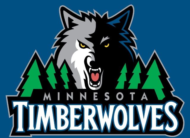 欧冠小组赛名额争夺白热化（欧冠小组赛席位之争愈演愈烈）