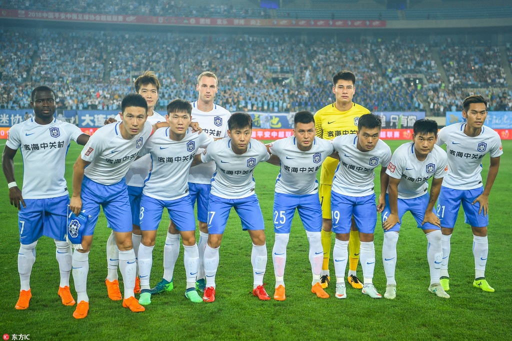 国足备战世界杯又晚了，邵佳一主打年轻牌，30岁老将淡出新国家队（国足世界杯备战再度滞后，邵佳一主打年轻化，30岁老将逐步淡出新国足）