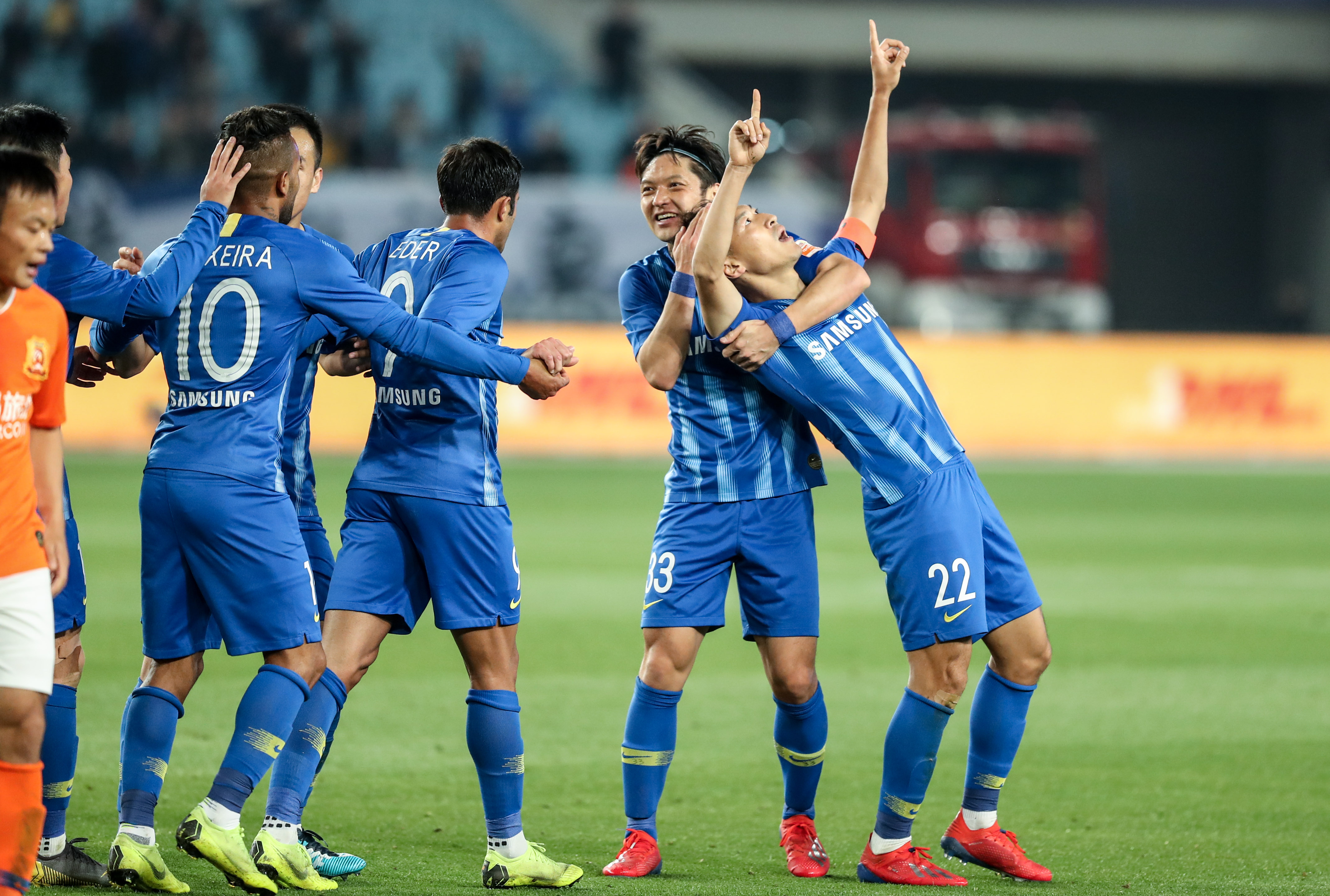 切尔西战术调整显成效（切尔西变阵奏效）