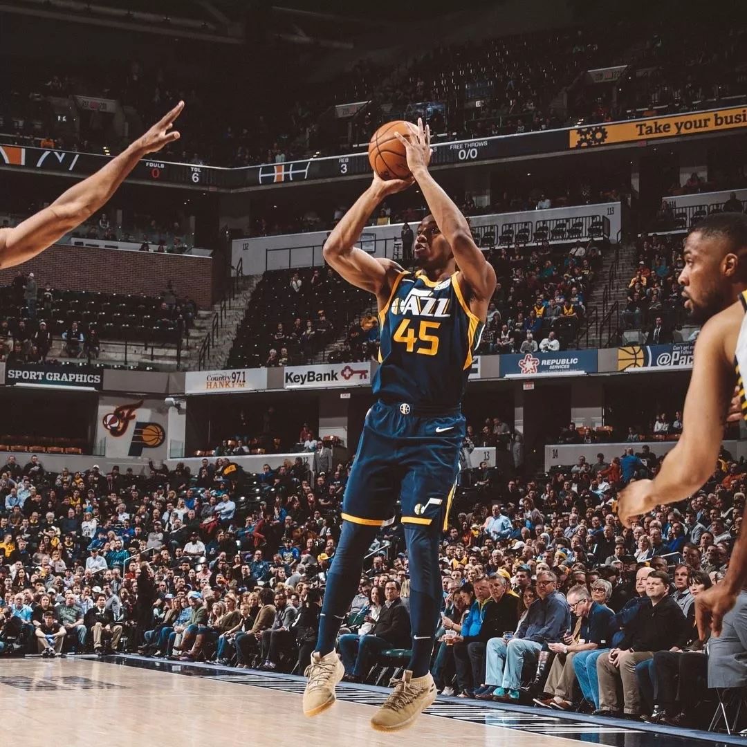 穆尼里奥当年创下的防守纪录，阿森纳本赛季有望打破吗？（阿森纳本赛季能否打破穆尼里奥昔日的防守纪录？）